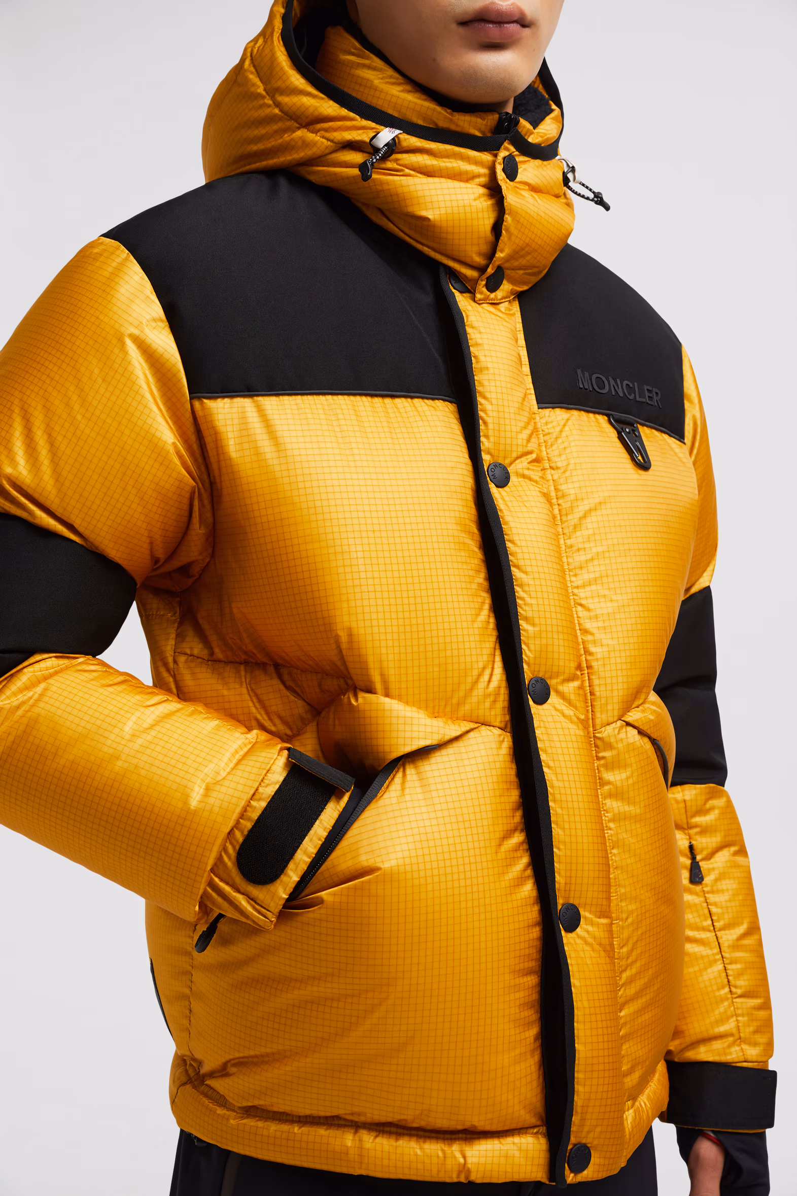 Albiez Hooded Down Ski Jacket Men Black & Yellow Moncler 6